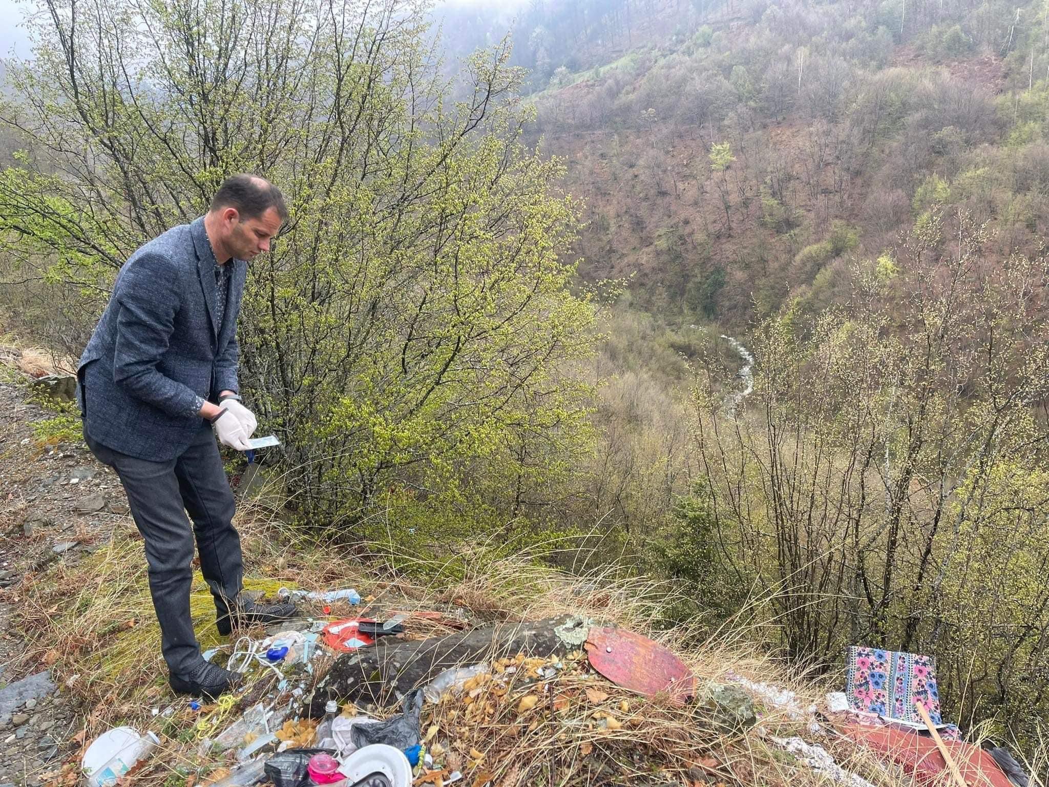 Inspektoret kanë identifikuar prsonin që ka hudhë mbeturinat!