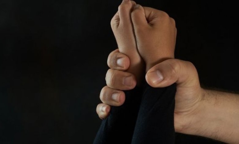 Vajza 14-vjeçare e zhdukur në Suharekë raporton se kreu marrëdhënie seksuale me një burrë